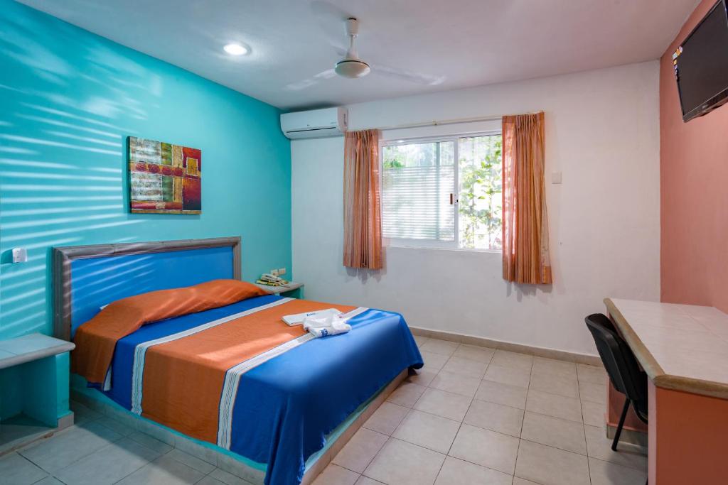 Hotel Acuario photo 2