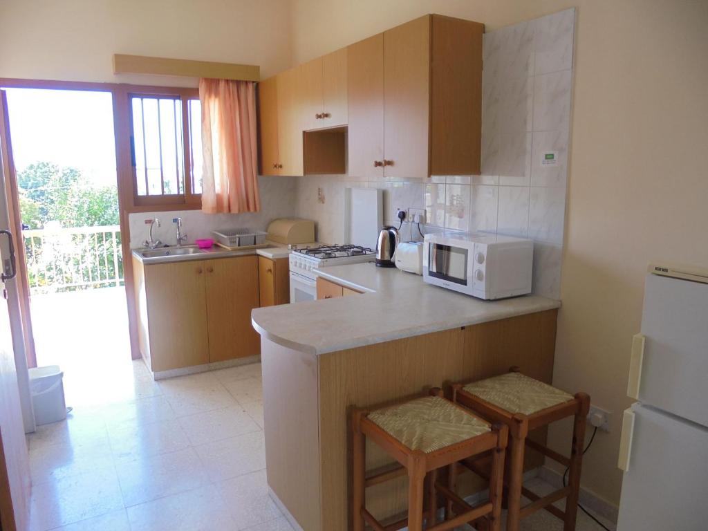 Niki Court Holiday Apartments photo 3