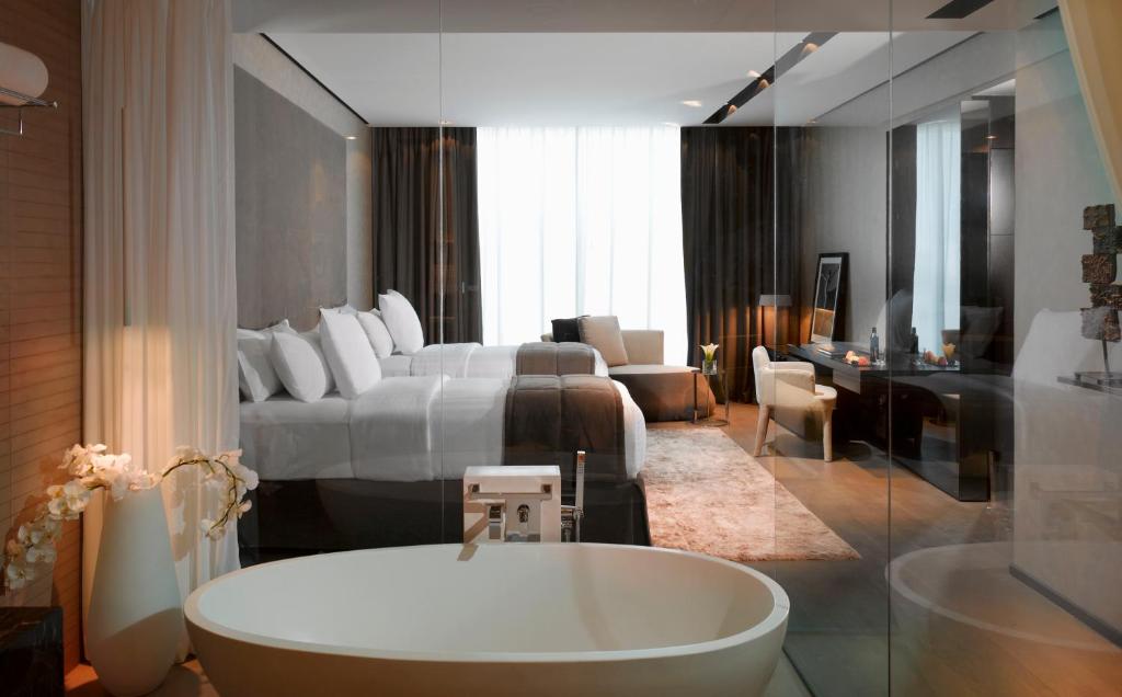 Двухместный (Улучшенный номер с 2 односпальными кроватями), Отель Melia Dubai