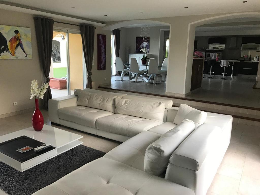 Villa Sanata photo 3