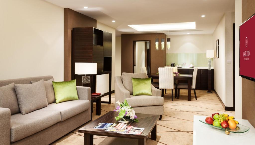 Сьюит (Люкс «Панорамный»), Отель Carlton Downtown Hotel