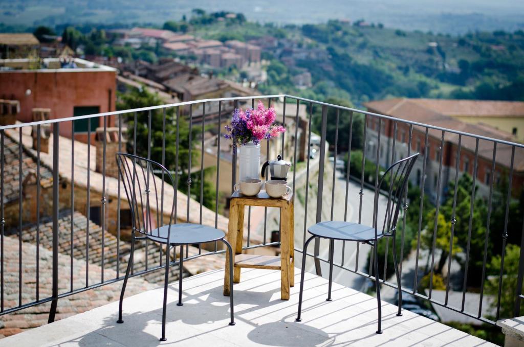 Dimora Dell'Erbe Apartment photo 3