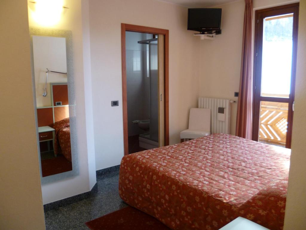 Hotel Derby photo 2