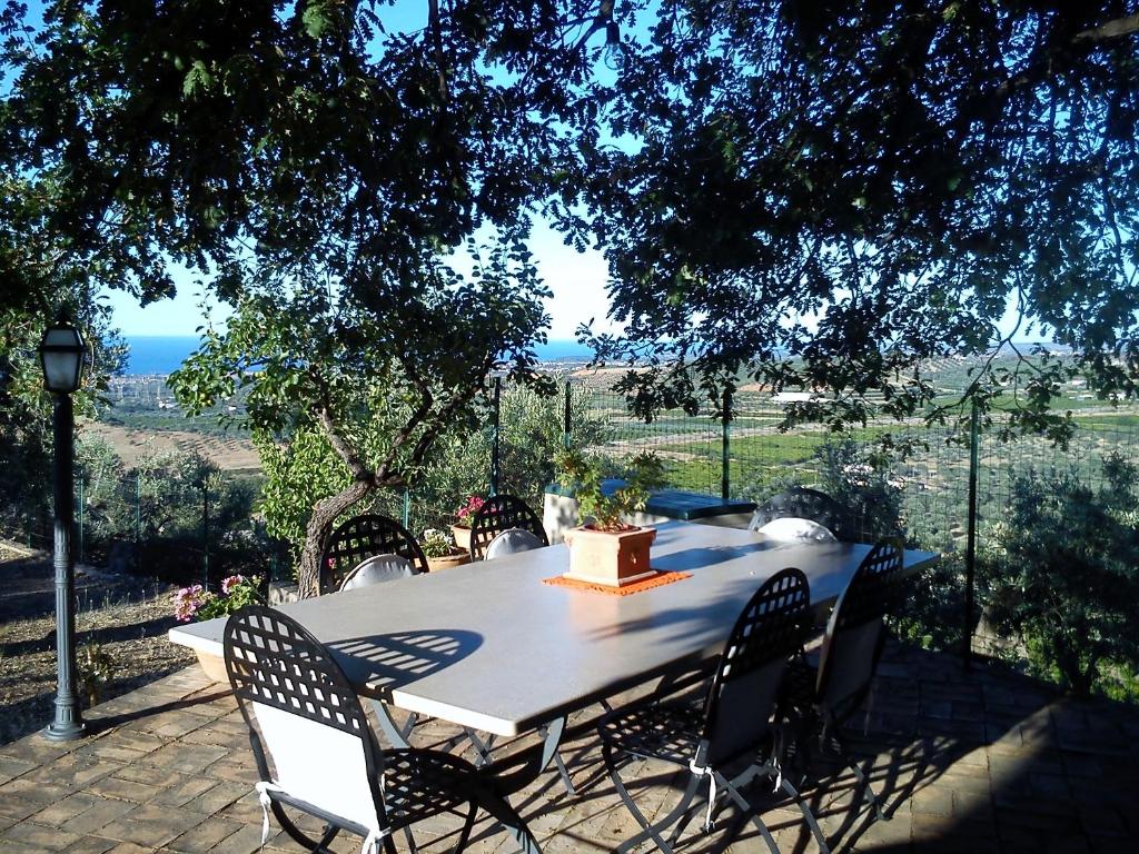 Pathirion b&b photo 1