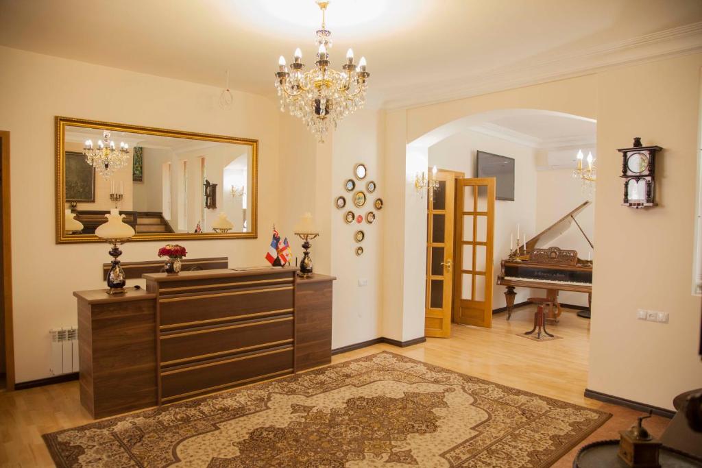 Hin Yerevantsi Hotel photo 3
