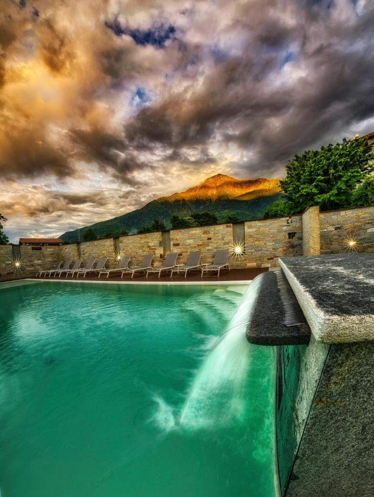 Rainbow Holiday Apartments Lake Como photo 1