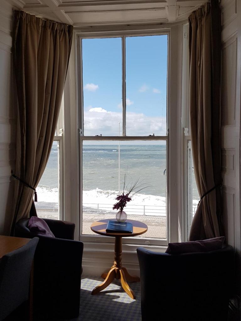 Gwesty'r Marine Hotel & Spa photo 4