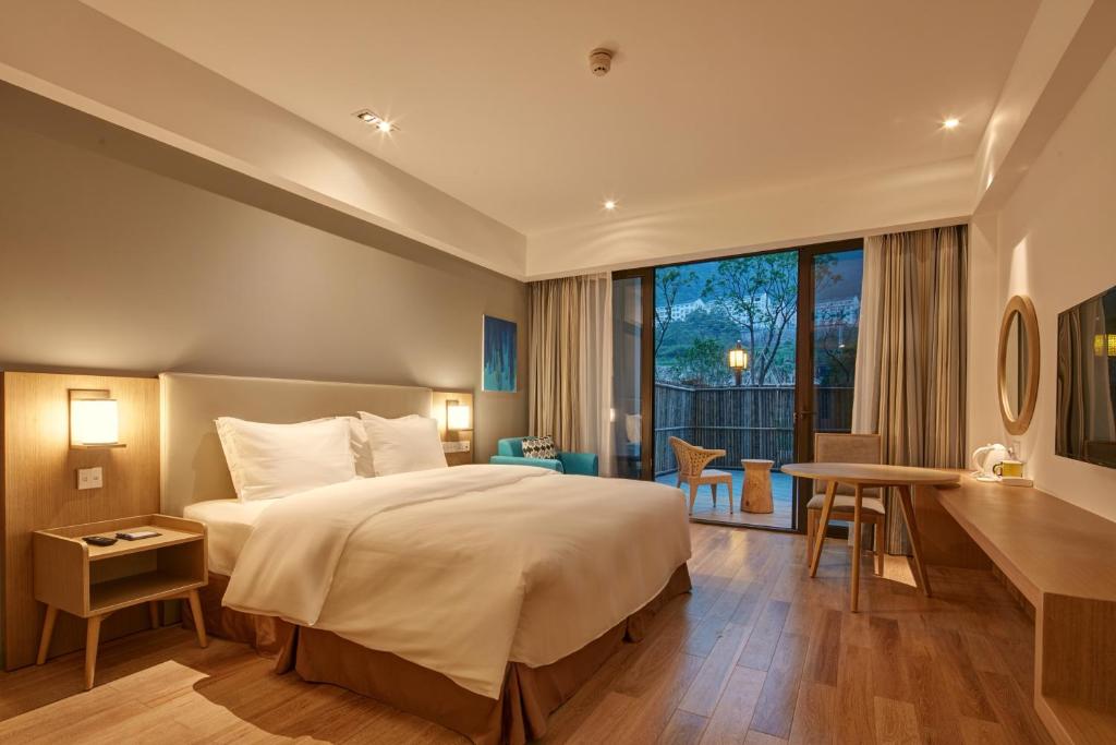 Holiday Inn Express Zhejiang Qianxia Lake, an IHG Hotel photo 1