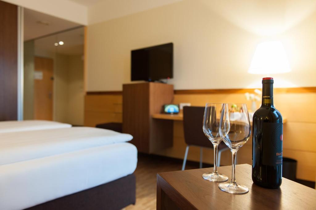 Двухместный (Улучшенный двухместный номер с 1 кроватью), centrovital SPA & Sports Hotel
