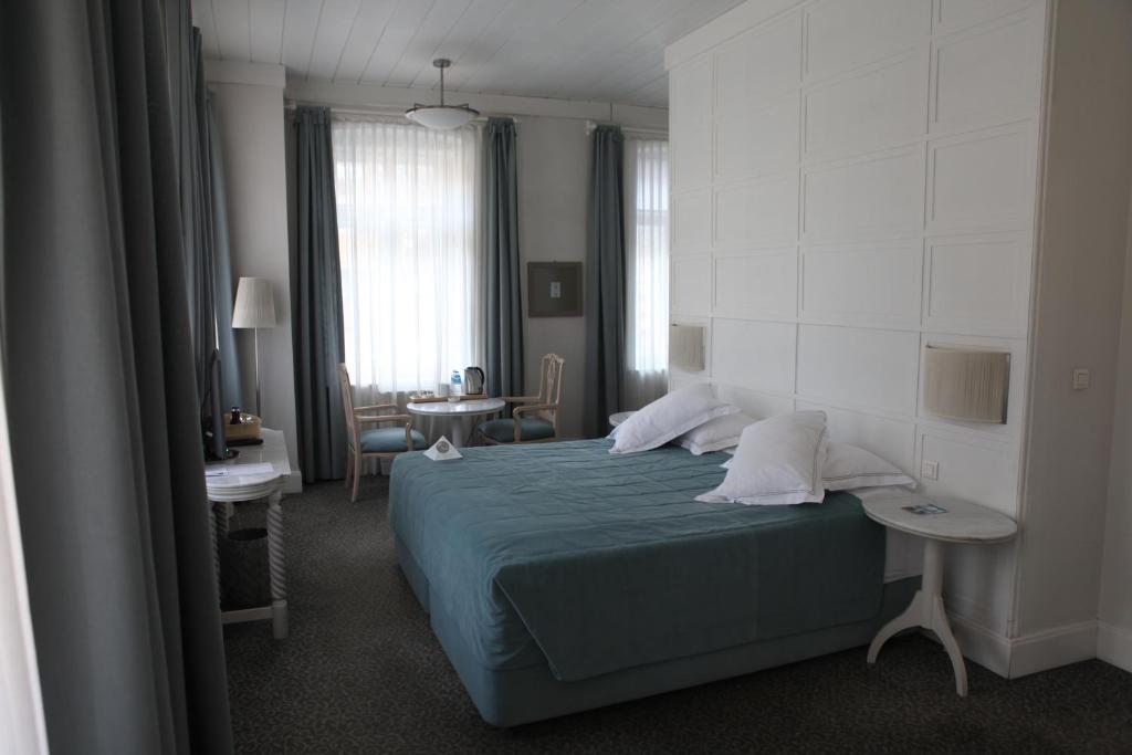 Kar's Hotel photo 2