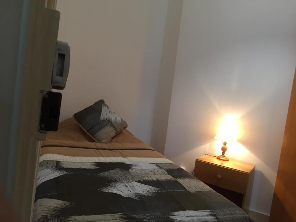 Двухместный (Двухместный номер с 2 отдельными кроватями и общей ванной комнатой), Residência Almirante