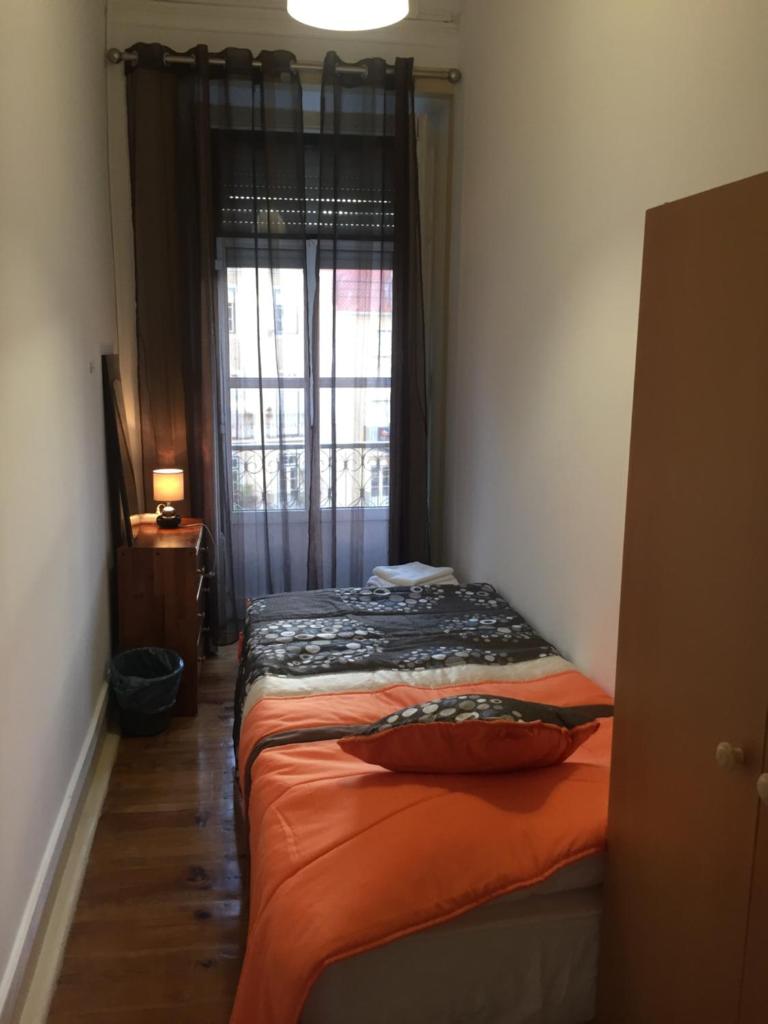 Одноместный (Одноместный номер с общей ванной комнатой), Residência Almirante