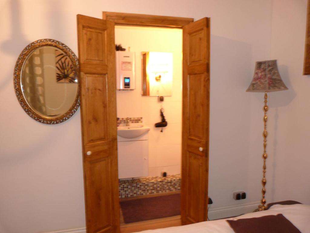 Royal Guest House photo 3