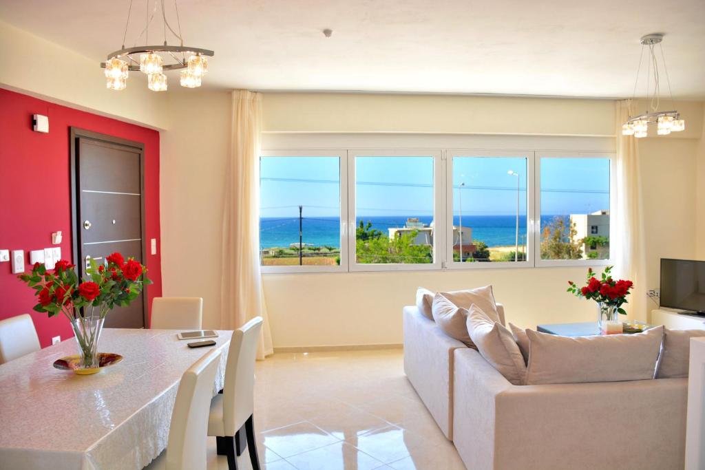 Luxury Suites in Stavromenos photo 3