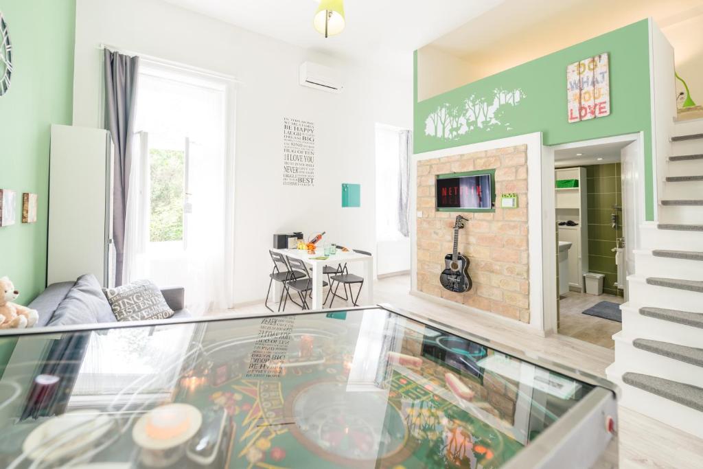 happy home FOX - apartment with free Pinball Machine photo 4