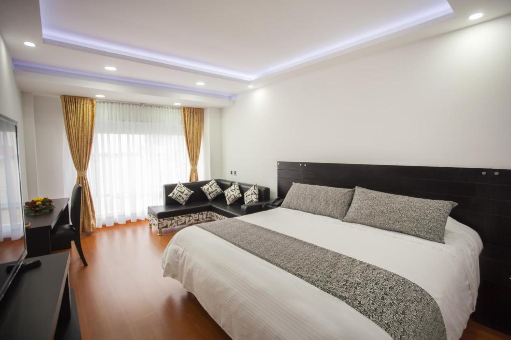 Hotel Palermo Suite photo 1