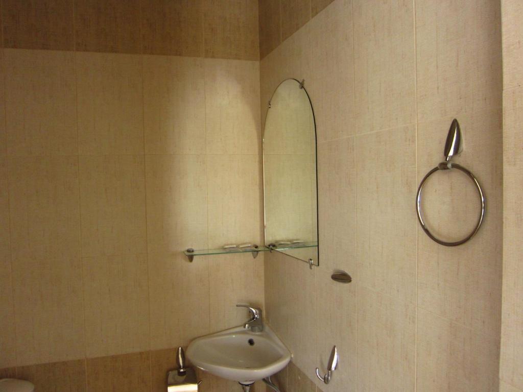 Двухместный (Двухместный номер с 2 отдельными кроватями и балконом), Family Hotel Bistritsa