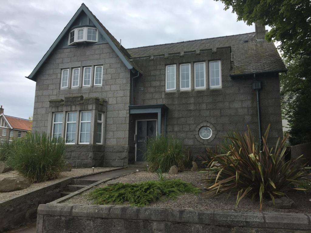 Aberdeen Serviced Apartments - The Lodge photo 3
