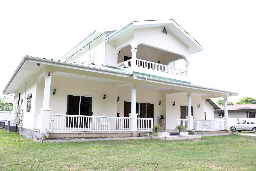 Julie's Holiday Home photo 1