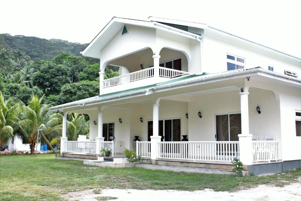 Julie's Holiday Home photo 2