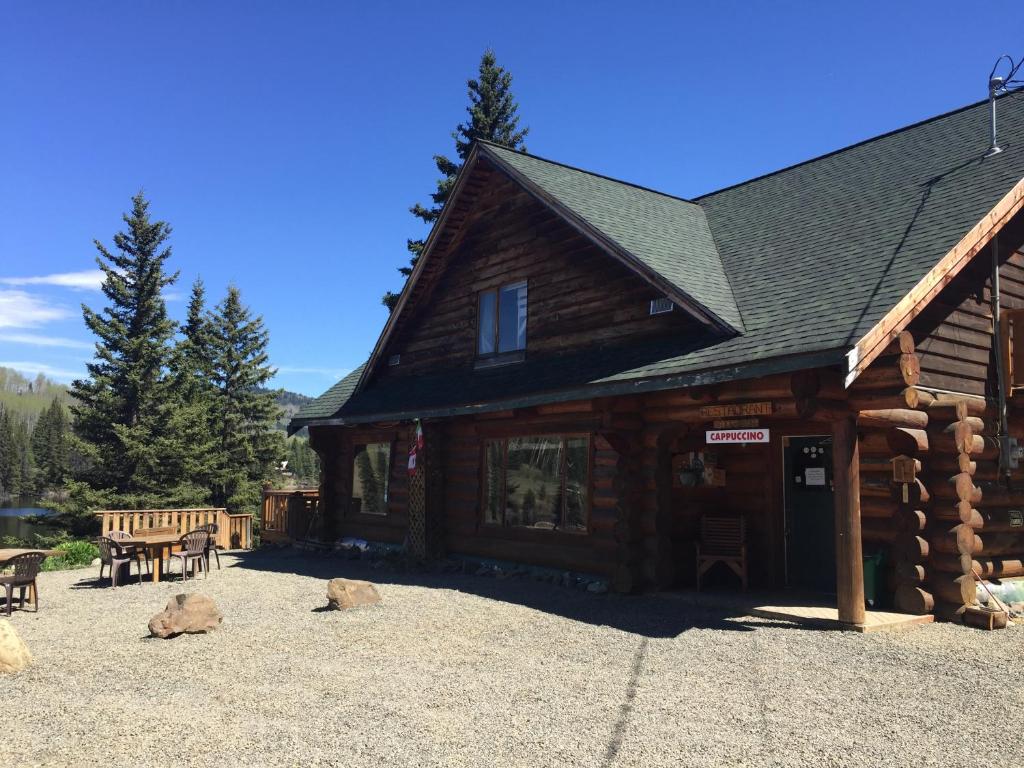 Lac Des Roches Resort photo 2
