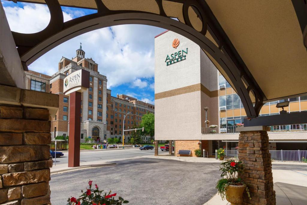 Aspen Suites image