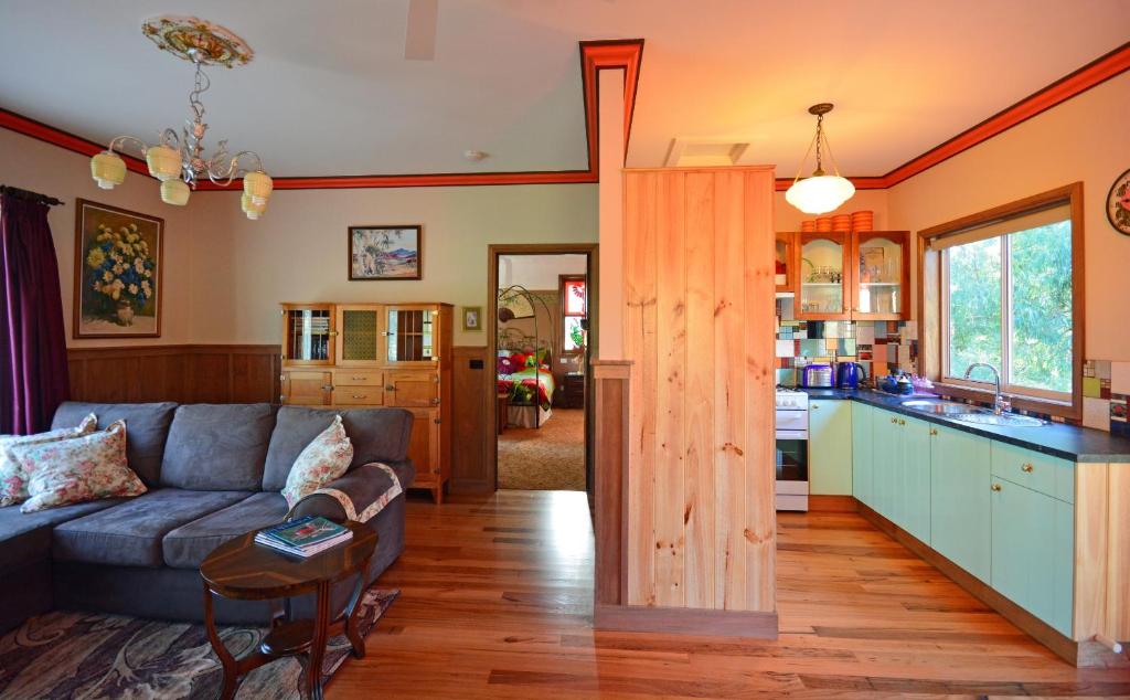 Araluen Park Cottages photo 4