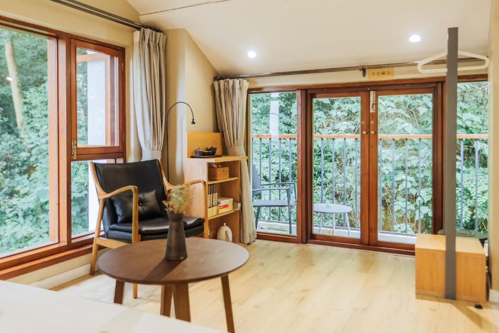 Двухместный (Номер с кроватью размера «king-size» и видом на горы), Pin Cheng Hotel