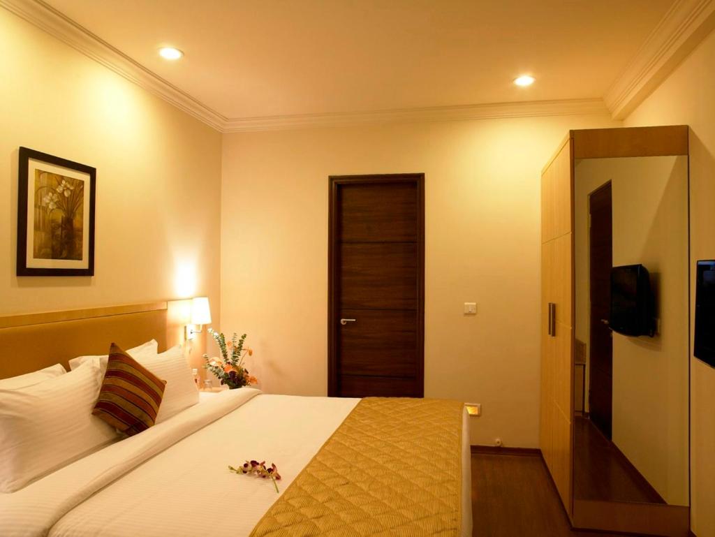 Сьюит (Представительский люкс), Royal Orchid Suites Whitefield Bangalore