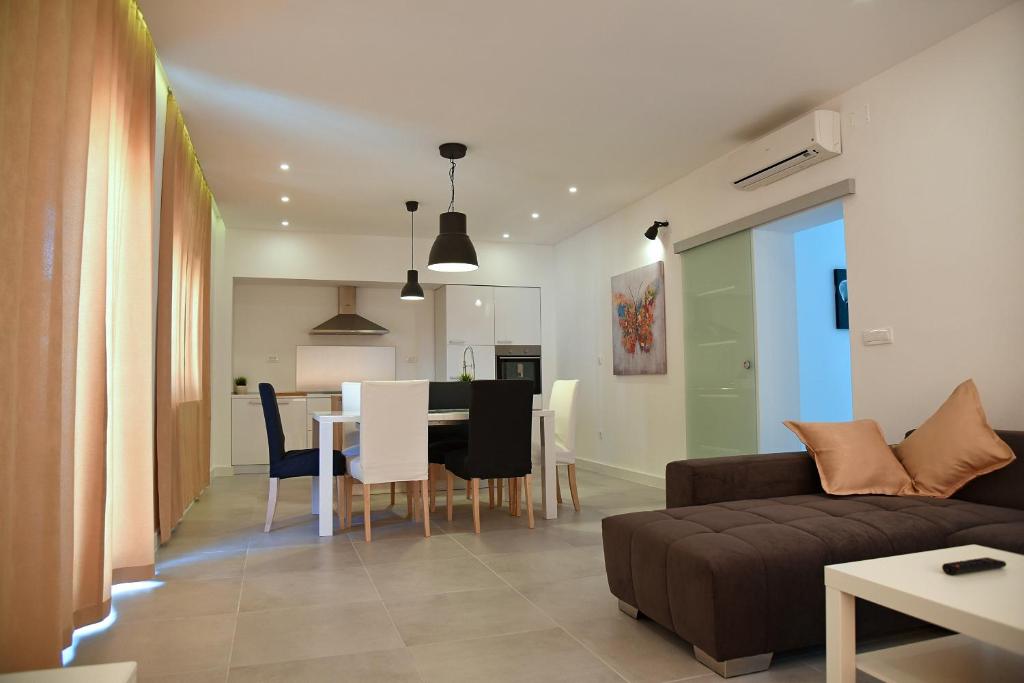 Besker Apartment photo 1