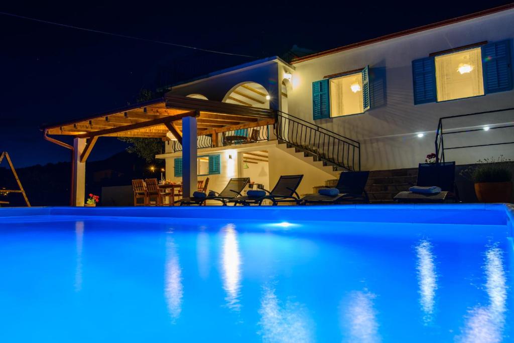 Holiday home Trogir flower photo 2