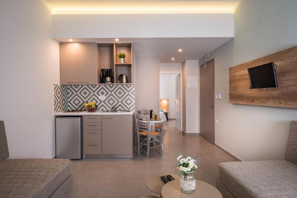 IRINI STALOS Apartments photo 4