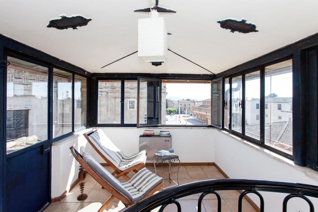 Roxy House photo 2