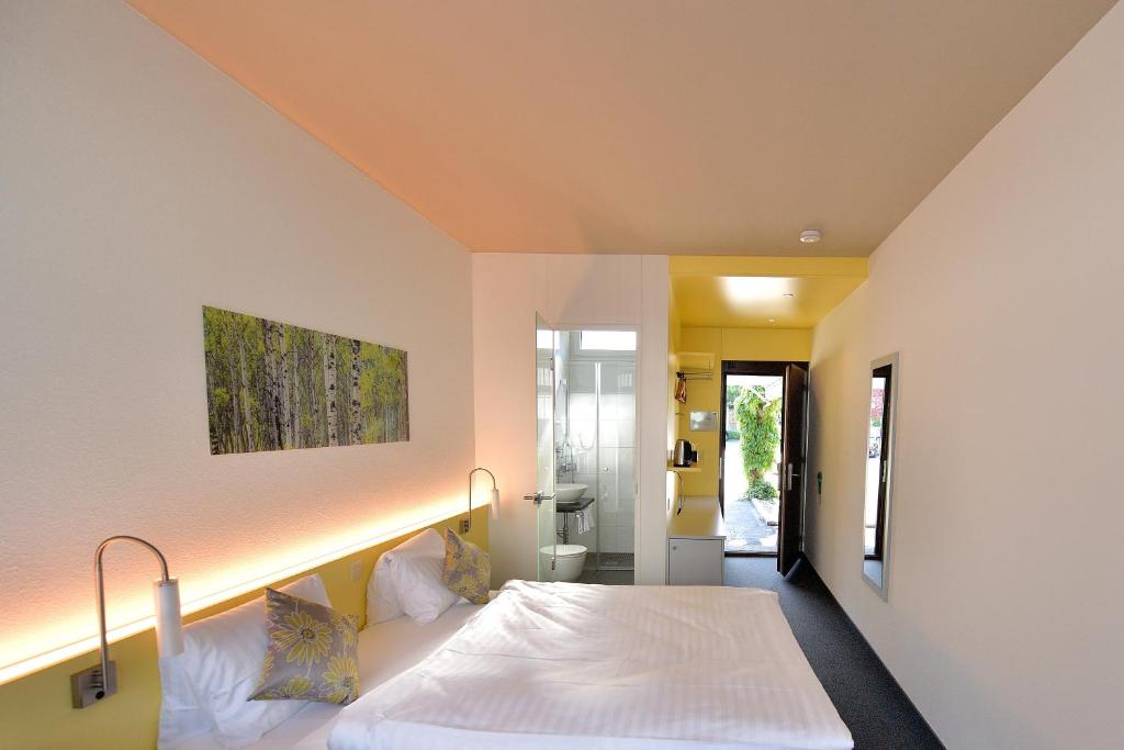 Одноместный (Одноместный номер «Комфорт» с собственной парковкой), Hotel Sommerau