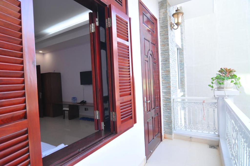 Семейный (Семейный номер с террасой), Chau Tran Hotel