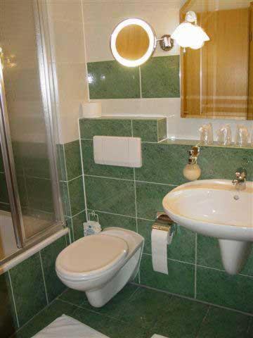 City Hotel photo 3