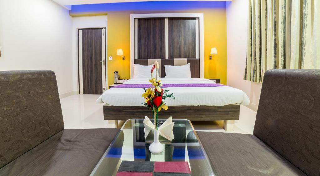Hotel Heeralal photo 2