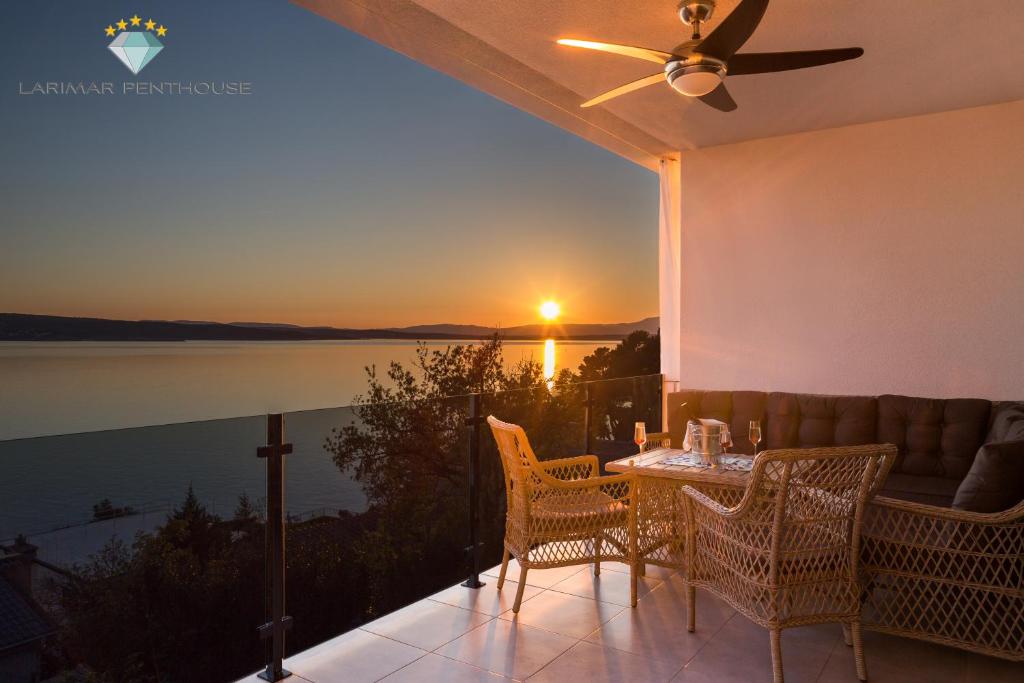 Larimar Penthouse photo 3