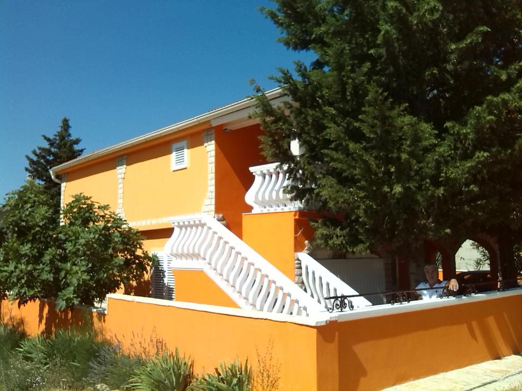Apartments Batarilo photo 1