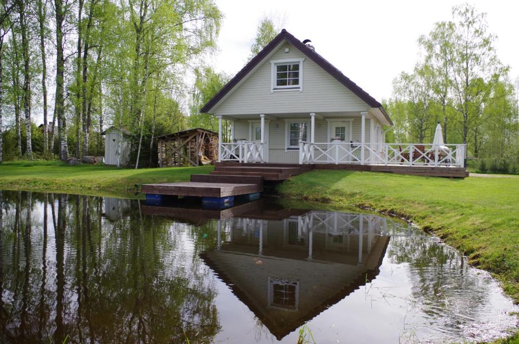Ööbiku Holiday House photo 1