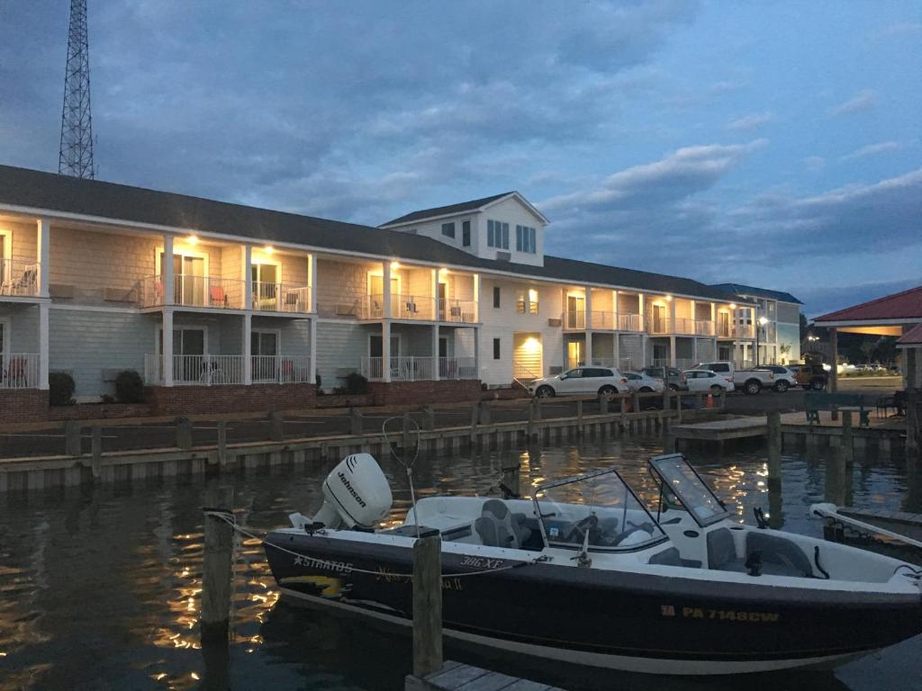 Anchor Inn image