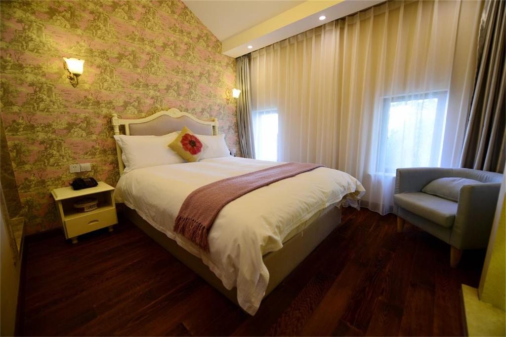Двухместный (Улучшенный номер с кроватью размера «queen-size»), Shanghai Soho Garden Hotel