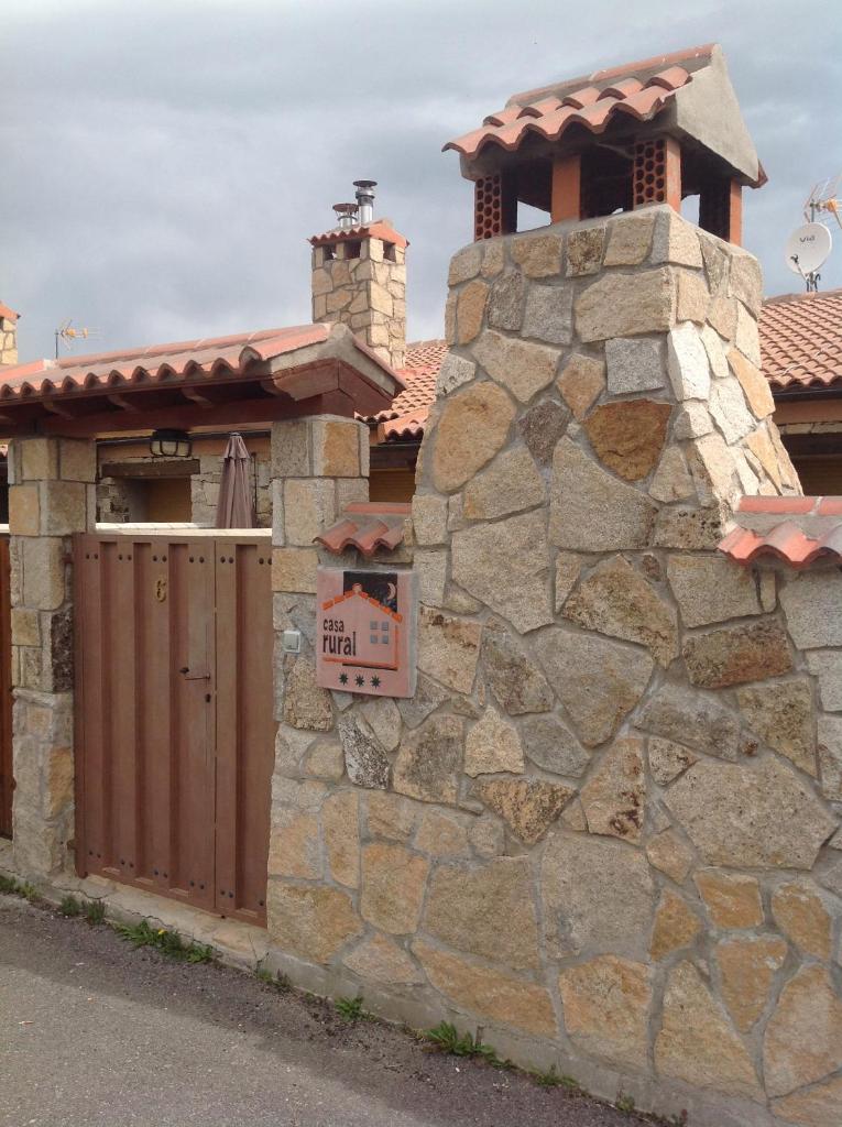 Casa Rural La Vega De Gredos photo 2