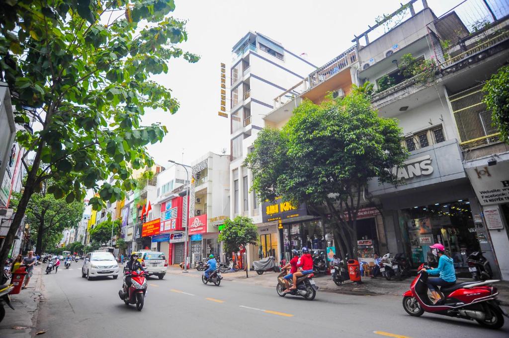 My Anh 120 Saigon Hotel