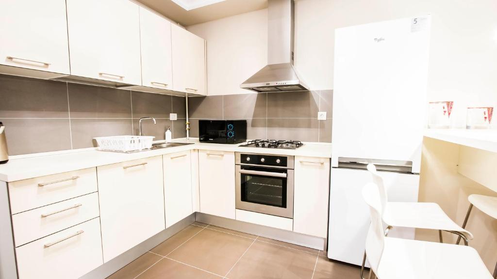 Апартаменты (Апартаменты), Luxury Apartment Bucharest Mall area