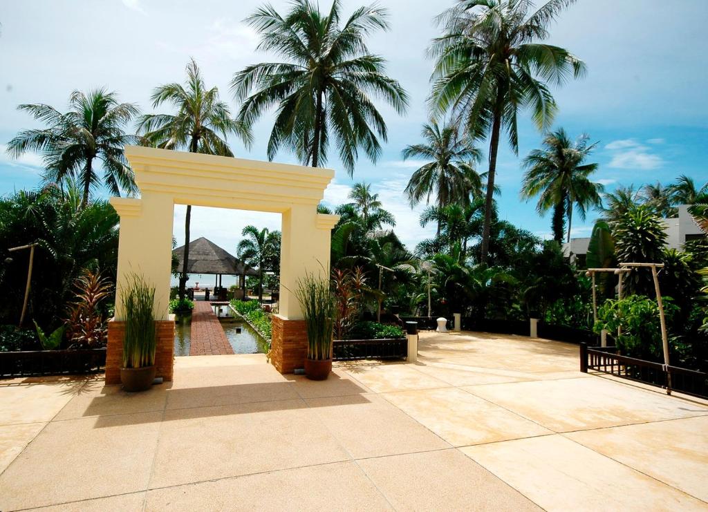 Golden Pine Beach Resort photo 4