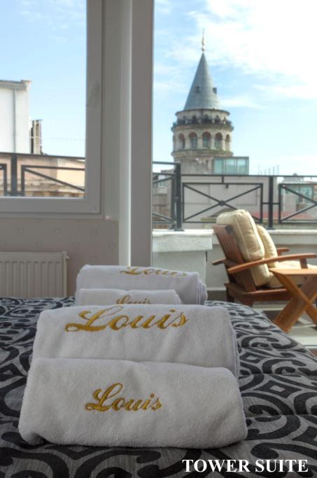 Louis Appartements Galata – Junior Suite photo 8