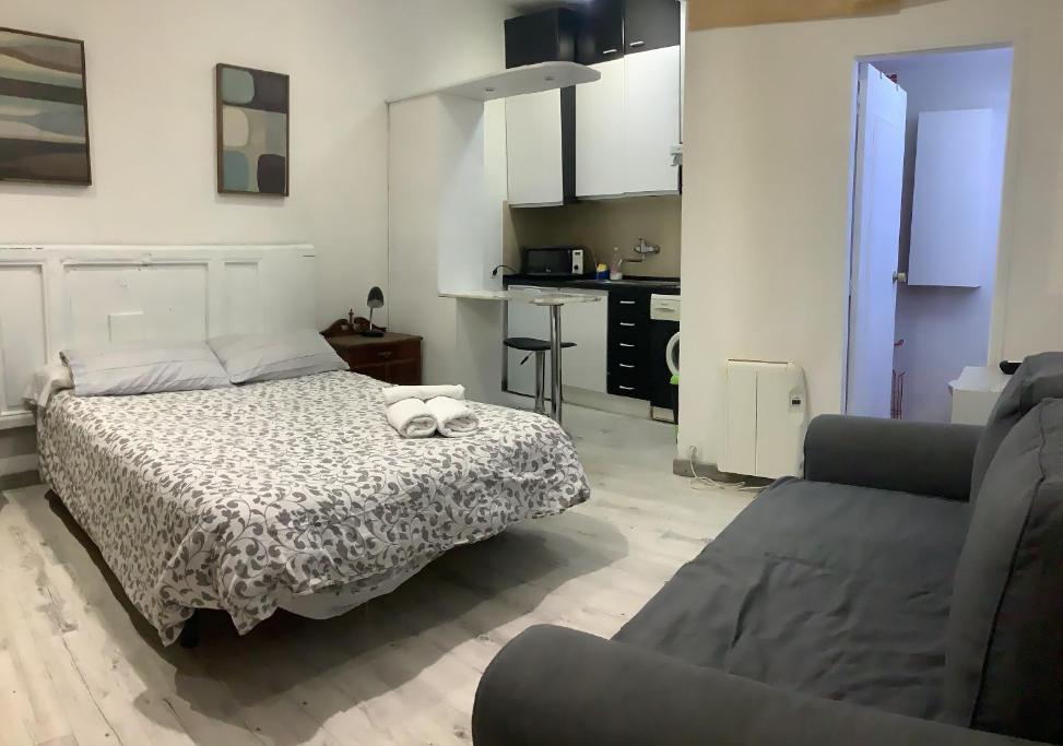 Pelayo 44 Chueca – Entire Place