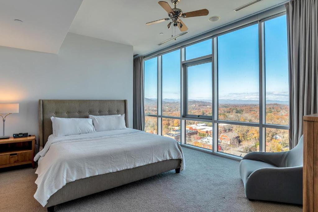 DoubleTree by Hilton Asheville Downtown