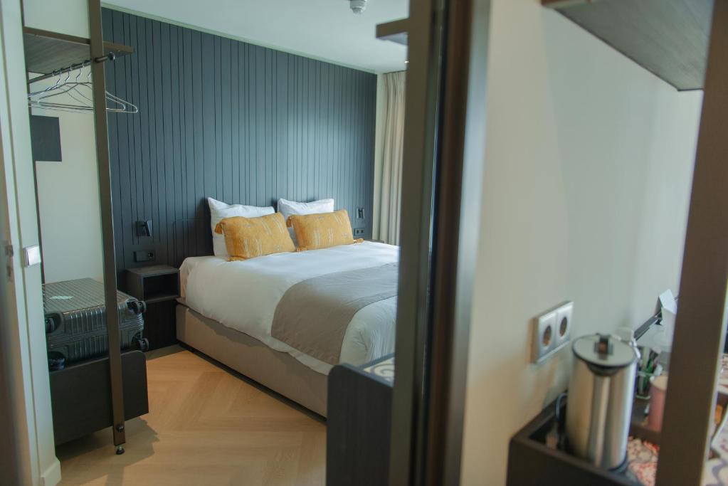 Boutique Hotel Herbergh Amsterdam Airport FREE PARKING – Deluxe Twin Room photo 3